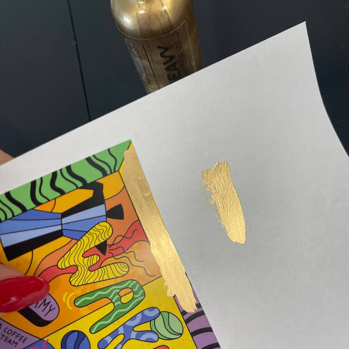 Does liquid gold leaf metallic paint gold ducat leave a residue or bleed to the back of the paper?