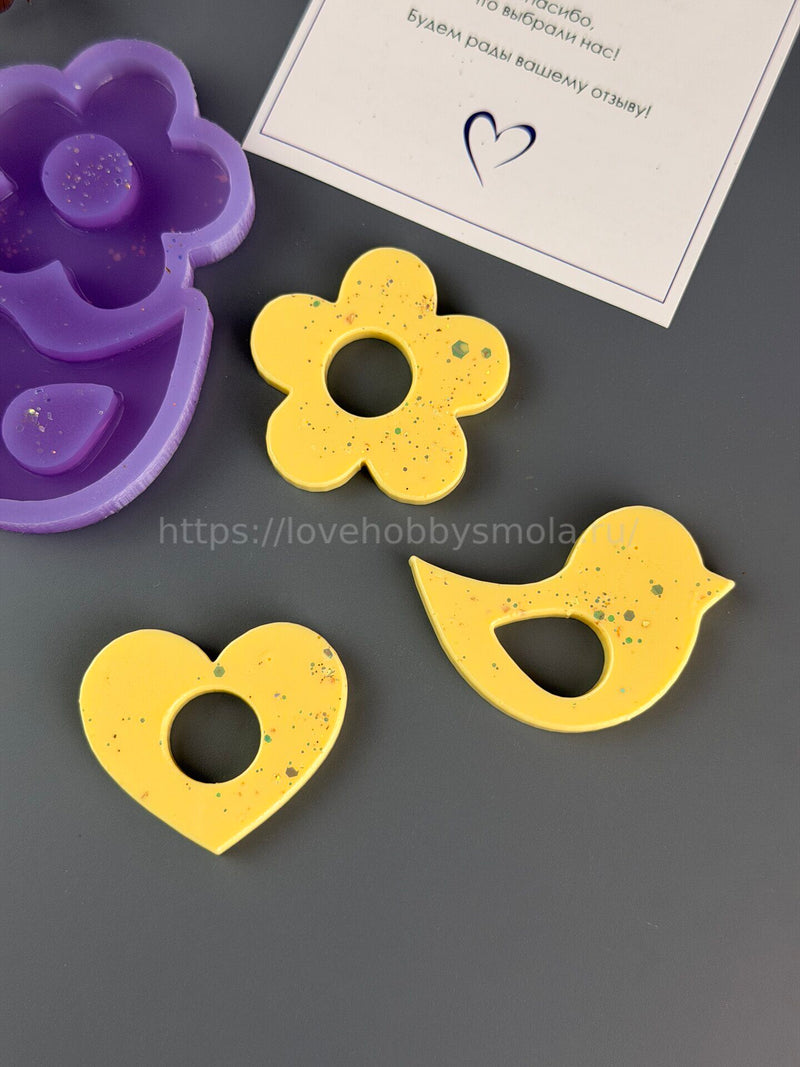 B105 Mold brooches for glasses – image 2
