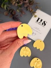 B92 Mold for keychains, brooches and decorations flowers Tulips – image 5