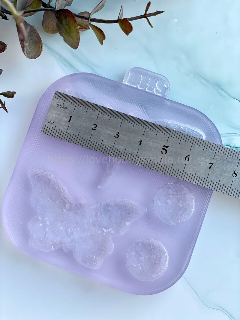 B16 Silicone mold for brooches and jewelry in the shape of a Dragonfly and a butterfly – image 5