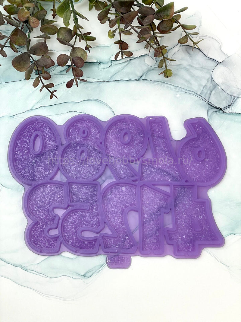 F13 confectionery mold for chocolate and candies in the shape of numbers – image 6