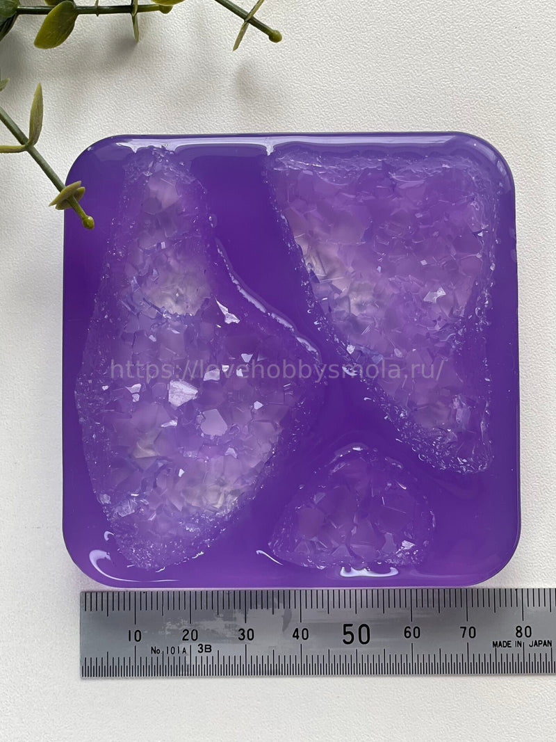 AC18 Silicone mold in the form of large Amethysts 3 pieces – image 7