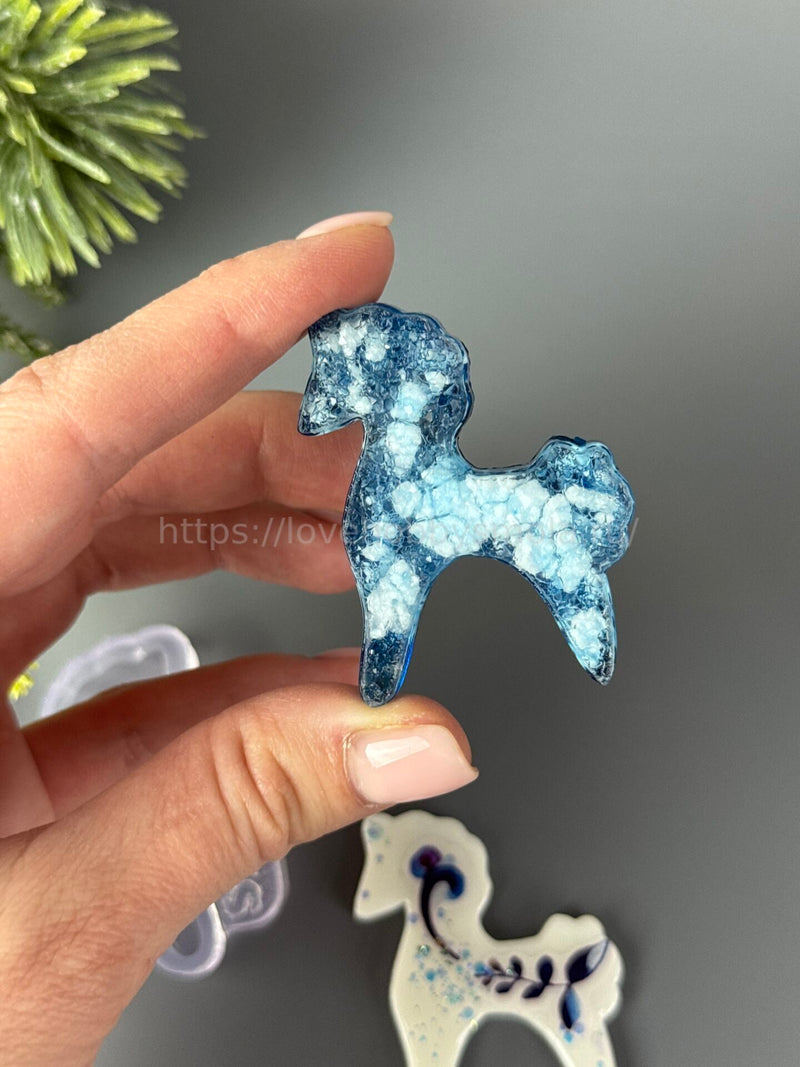 B59 Mold for keychains and brooches Horse 2 pcs – image 3