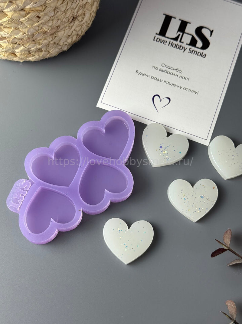 B62 Mold for keychains and brooches Heart set 4 pcs – image 6
