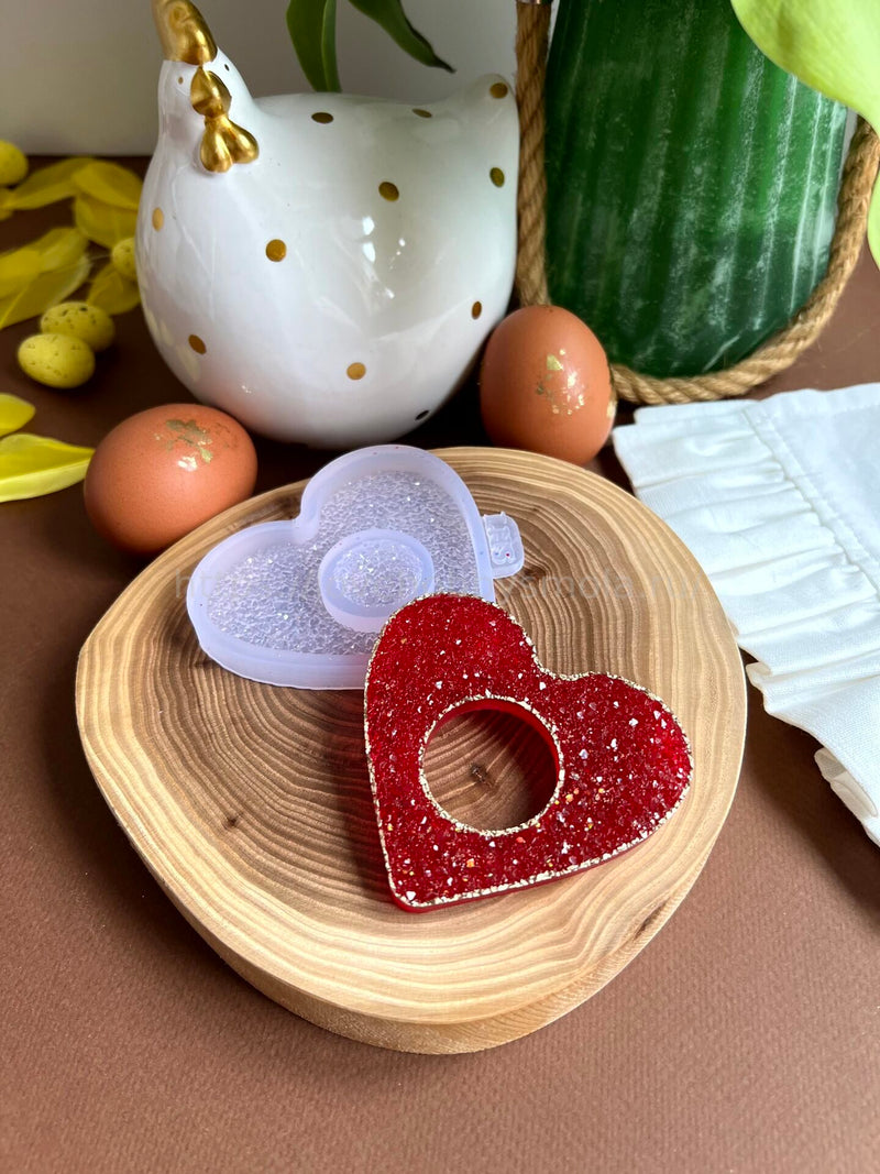 X05 Heart shaped resin mold – image 2