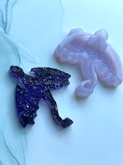 B40 Silicone mold for brooches and jewelry in the shape of a Dragon – image 4