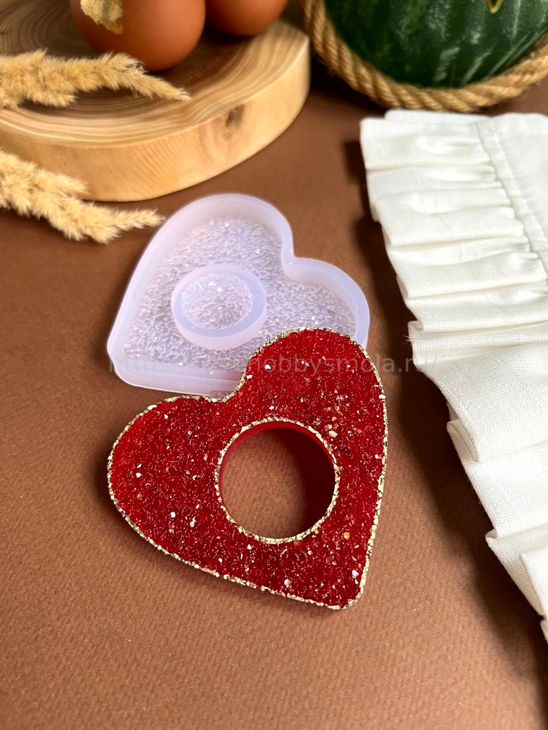 X05 Heart shaped resin mold – image 1