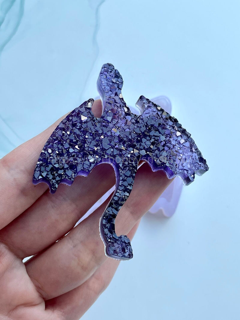 B40 Silicone mold for brooches and jewelry in the shape of a Dragon – image 3