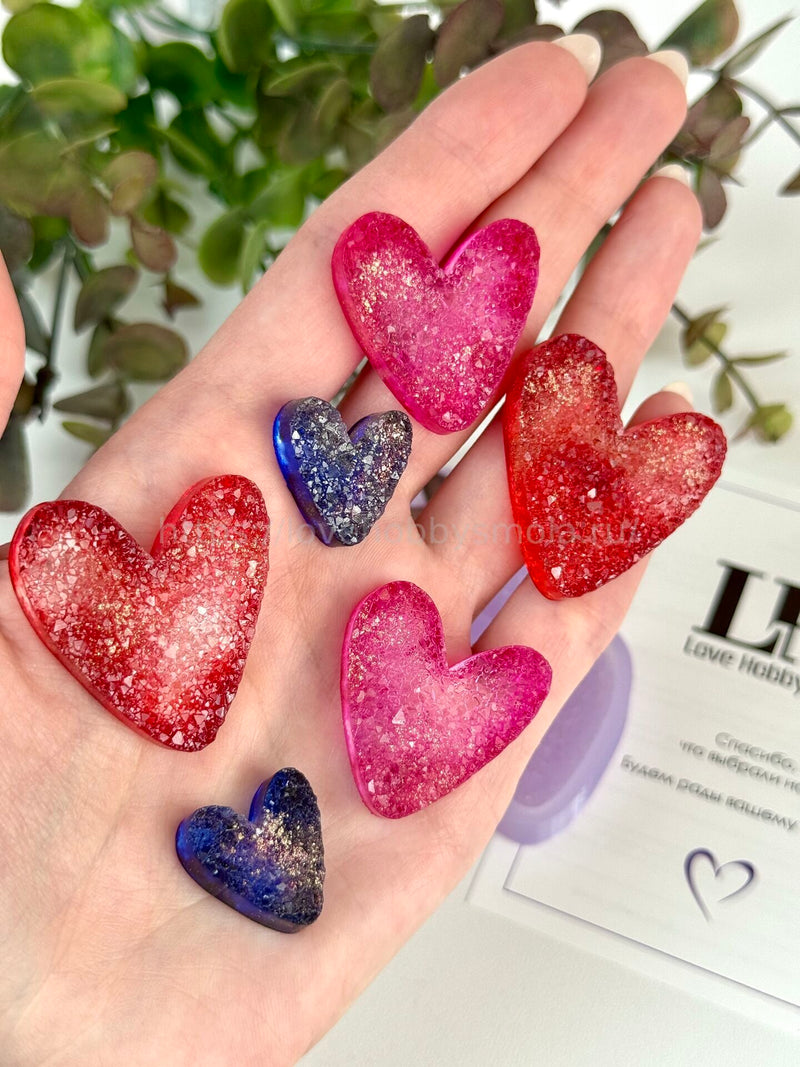 B49 Heart shaped resin mold crystal surface 6pcs – image 3