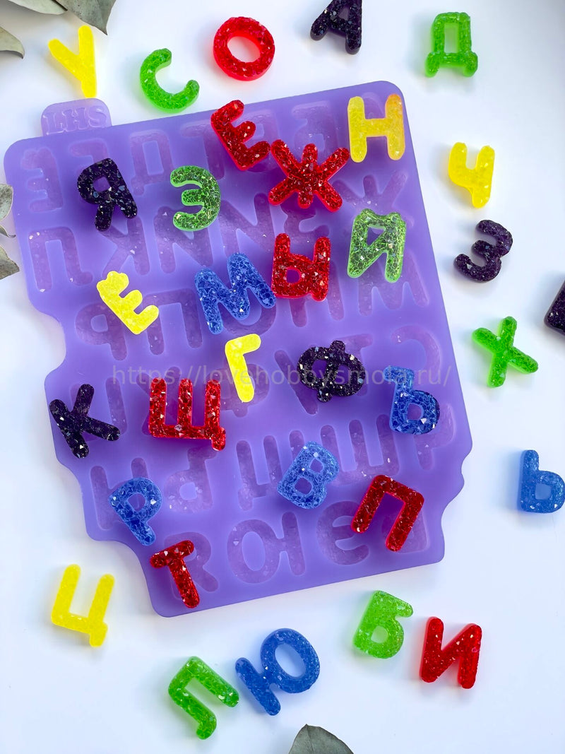 AC21 confectionery mold for chocolate and lollipops in the shape of a letter – image 3