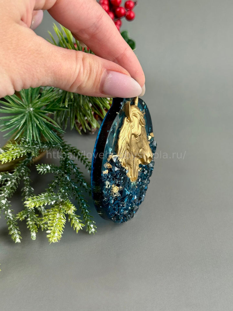 MC69 mold for epoxy resin in the shape of a Horse volume – image 8