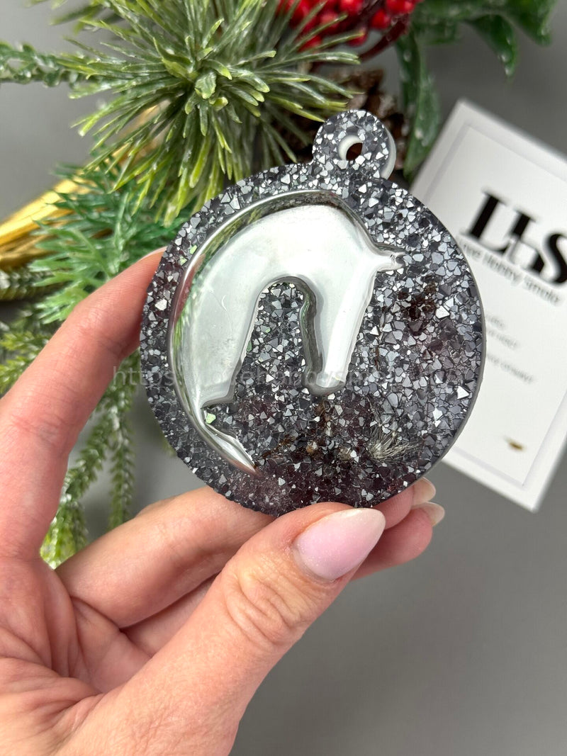 MC68 mold for epoxy resin Yin Yang Horse – image 5