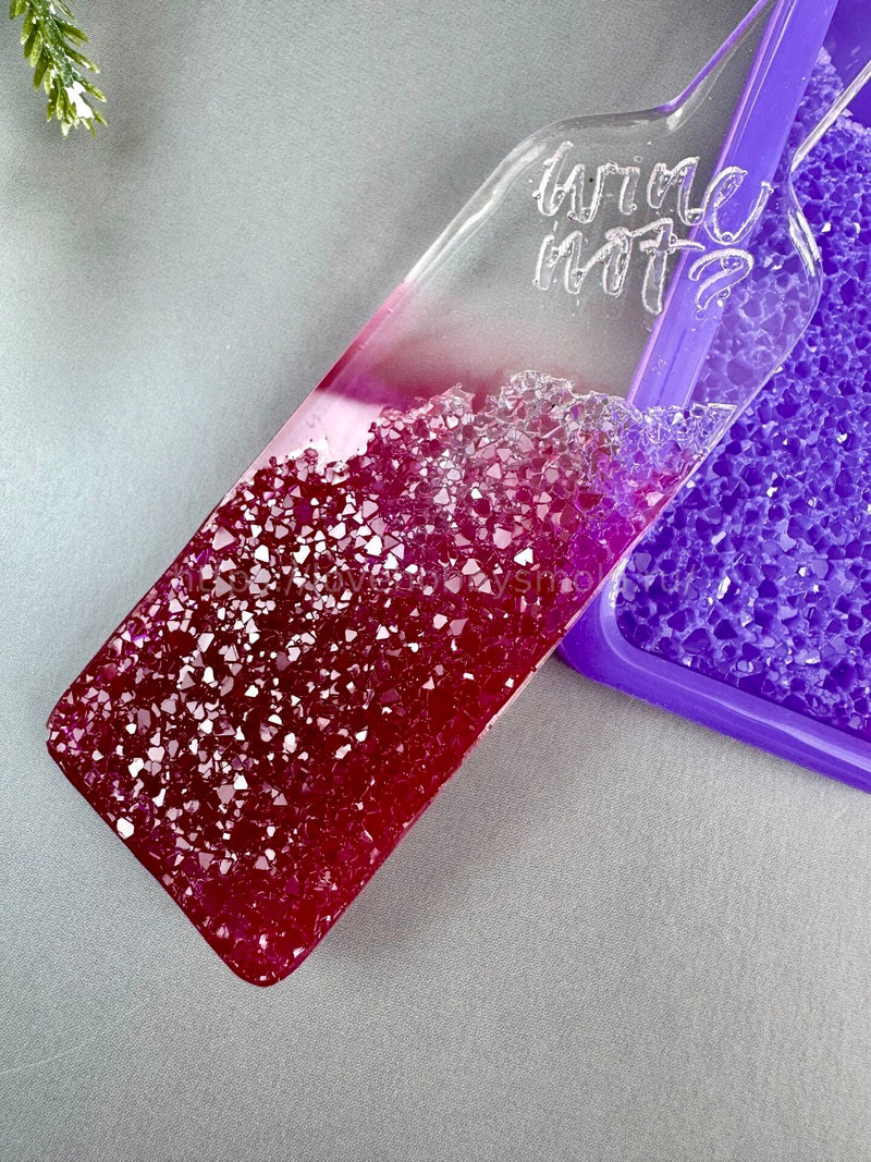 MC16 Silicone mold in the shape of a wine bottle – image 4