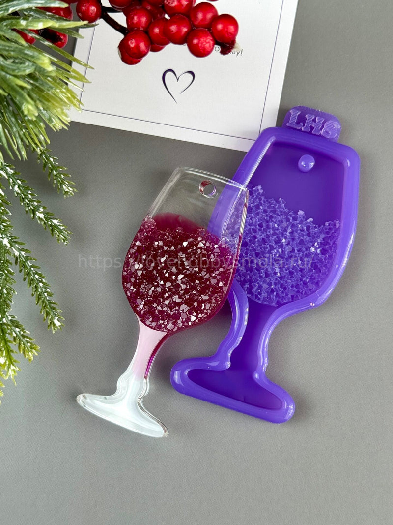 MC17 Silicone mold for epoxy resin in the shape of a glass – image 3