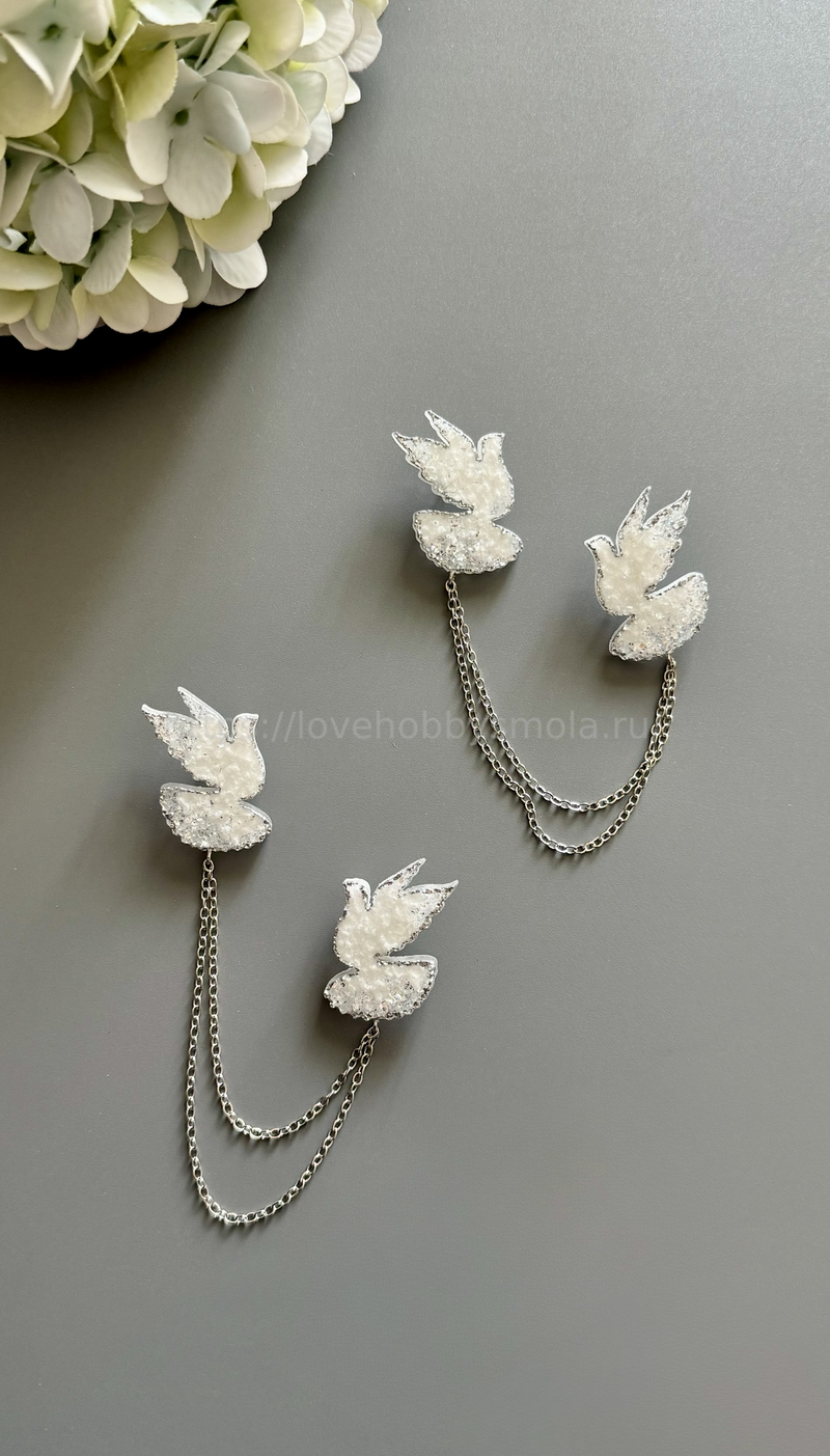B70 Mold for keychains, brooches and jewelry Pigeons 4 pcs – image 2
