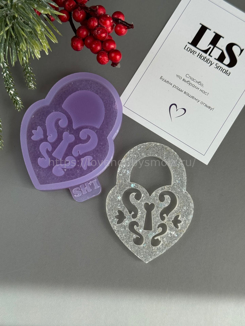 MC71 Silicone mold in the shape of a Castle – image 4