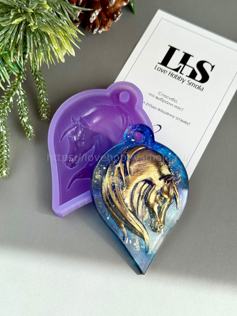 MC75 Silicone mold in the shape of a Horse in a drop 2026 – image 4