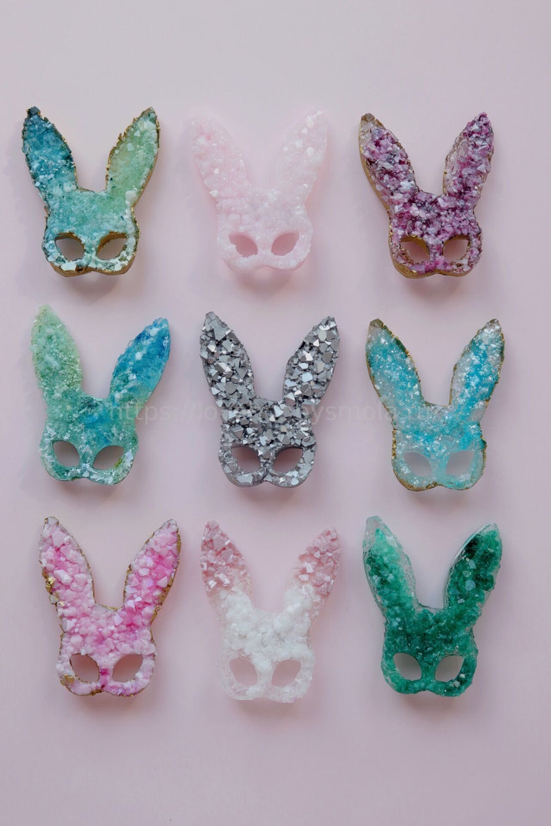 HN-23 Silicone mold in the shape of "Rabbit Mask" – image 1