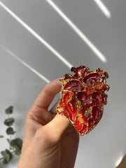 B42 Silicone mold in the shape of an anatomical heart – image 2