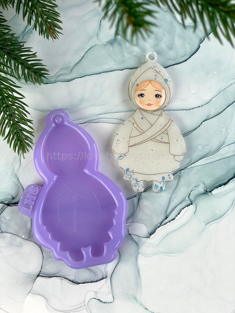 MC51 silicone mold in the form of a figurine - Baby in a scarf – image 5