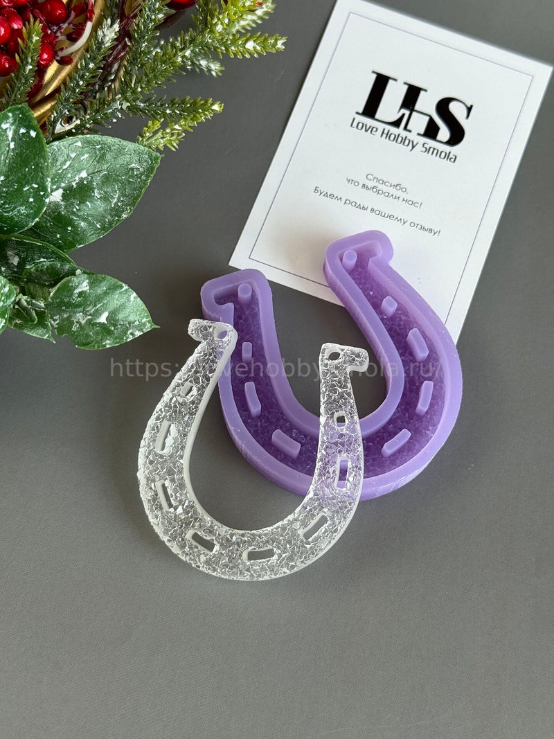 MC73 Silicone mold in the shape of a Horseshoe – image 5