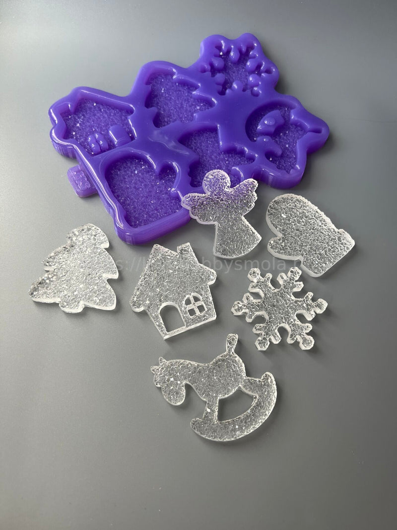 HN-22 Silicone mold for resin in the shape of Christmas tree decorations – image 3
