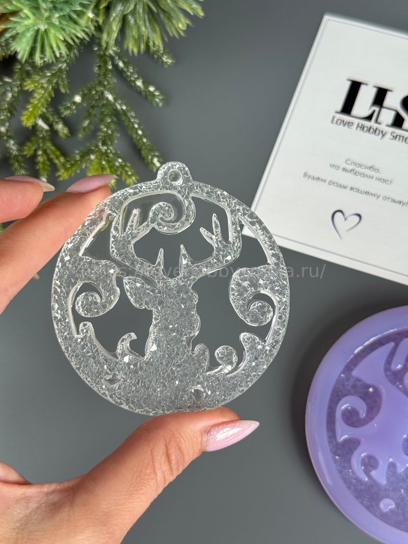 MC46 Silicone mold in the shape of a Deer in a ball – image 4