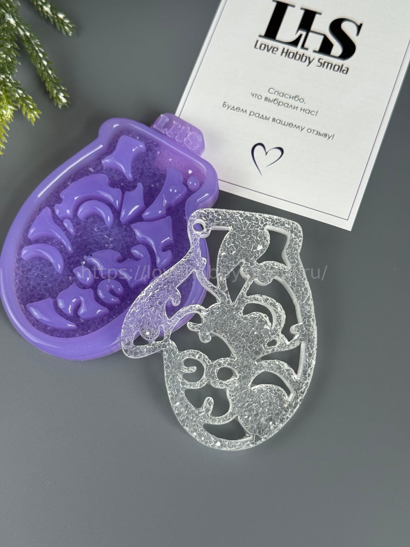 MC48 Silicone mold in the form of "Mitten with monograms" – image 2