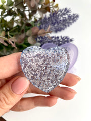 B15 Silicone mold in the shape of a Heart – image 2