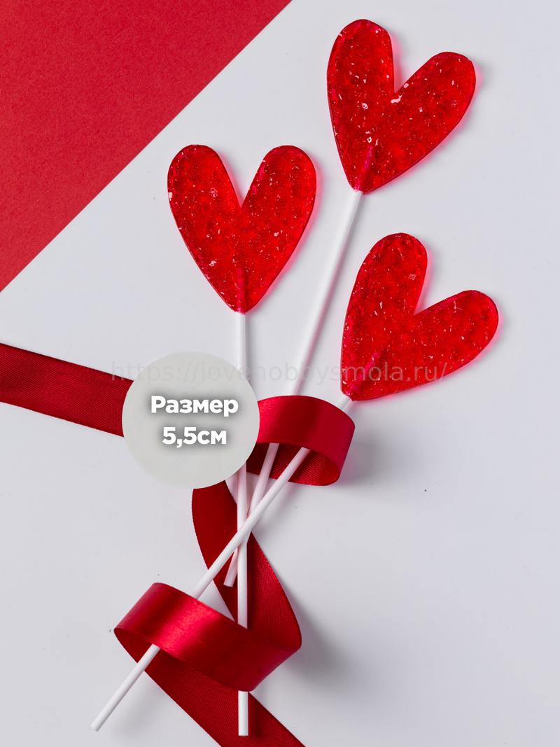 F04 Silicone mold in the shape of three hearts for candies – image 1