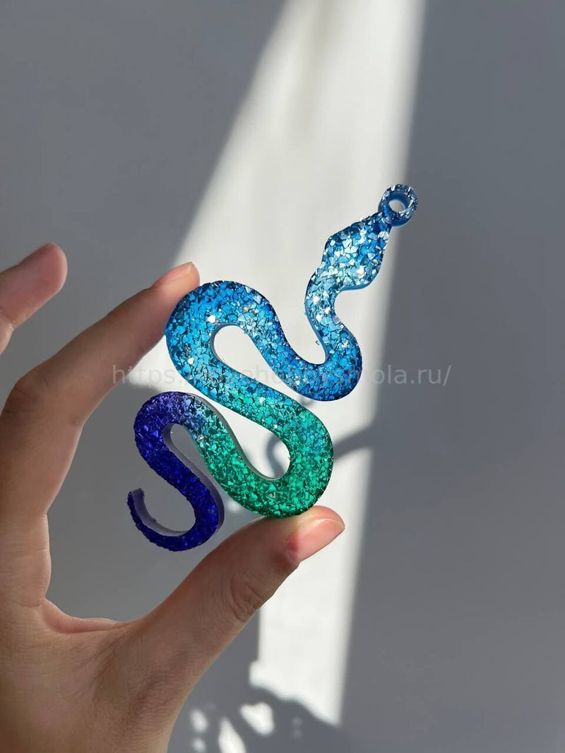 MC55 mold for epoxy resin in the shape of a Snake – image 2
